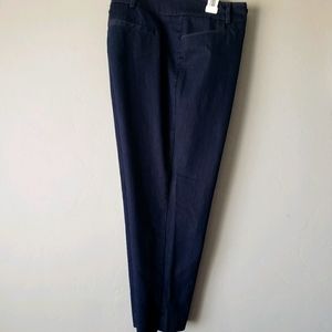 New York \u0026 Company Capris for Women 